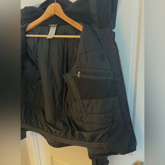 Patagonia Insulated Snowbelle Jacket - Size Small - Picture 5 of 9